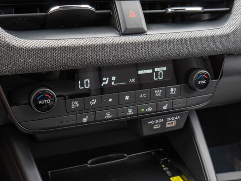 New 2026 Subaru Outback Limited AWD/4WD image 21