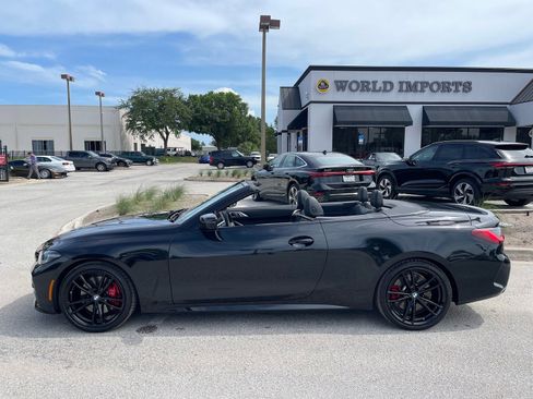 Used 2022 BMW M440i Convertible w/ Premium Package RWD image 2