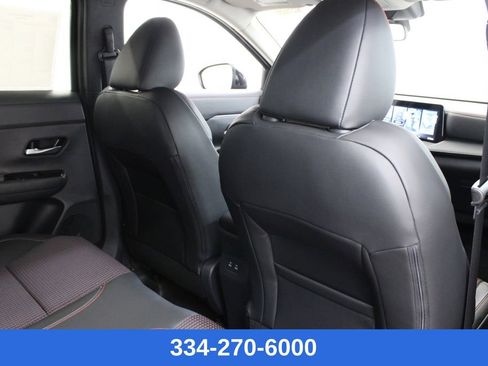 New 2026 Nissan Kicks SR image 17