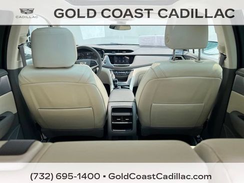 Certified 2023 Cadillac XT5 Premium Luxury w/ LPO, Floor Liner Package AWD/4WD image 11