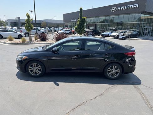 Used 2018 Hyundai Elantra SEL FWD image 12