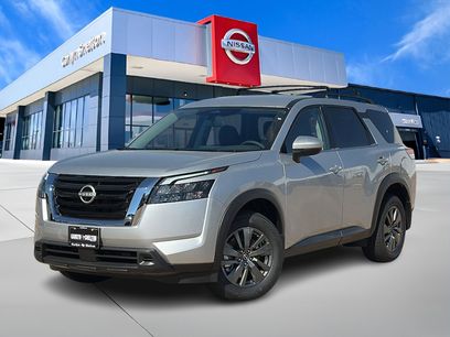 New 2025 Nissan Pathfinder SV
