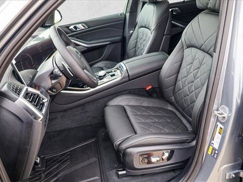 New 2026 BMW X5 xDrive50e w/ Executive Package AWD/4WD image 12