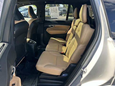 Certified 2023 Volvo XC90 T8 Ultimate image 21