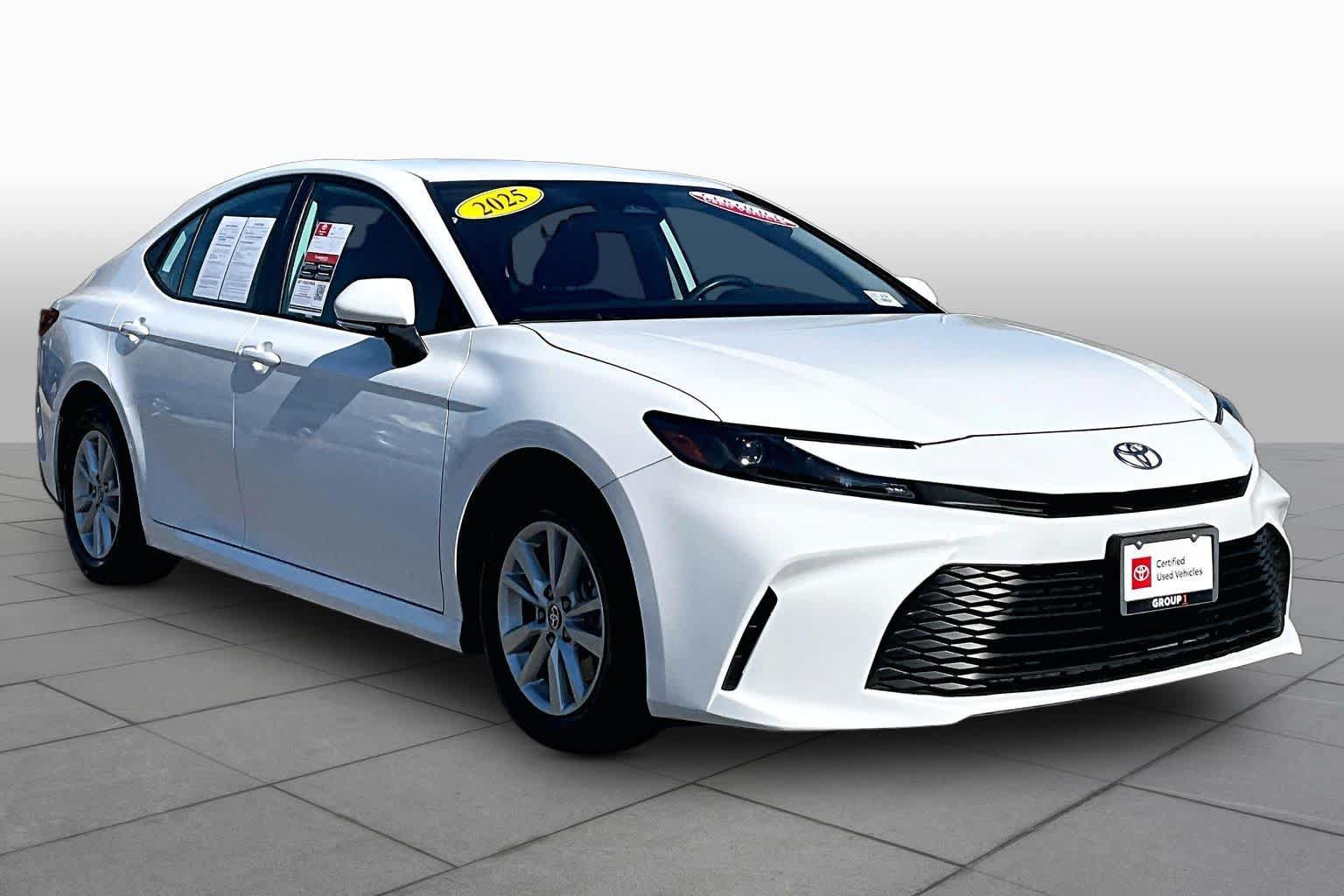 Certified 2025 Toyota Camry LE FWD image 2