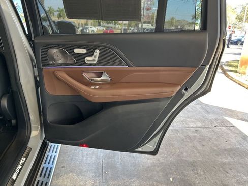 Used 2024 Mercedes-Benz GLS 63 AMG 4MATIC image 41