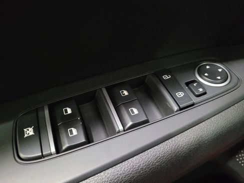 Used 2023 Kia Forte LXS w/ LXS Technology Package FWD image 27