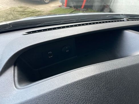 Used 2022 Ford Transit 150 Medium Roof image 36