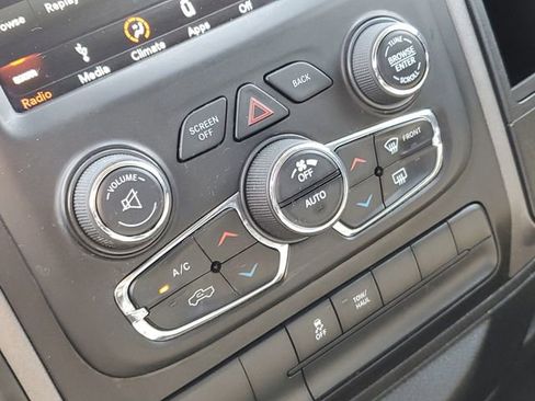 Used 2019 RAM 1500 Express w/ Wheel & Sound Group AWD/4WD image 27