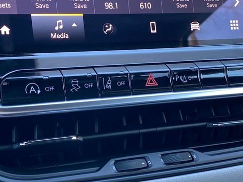 Used 2024 Jeep Compass Limited image 20