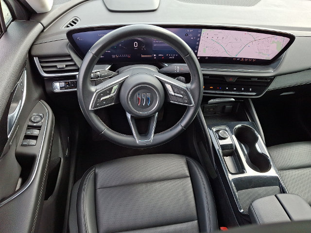 Used 2024 Buick Envision Preferred AWD/4WD image 2