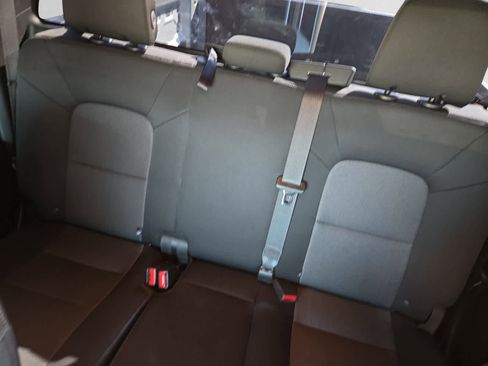 Used 2024 Chevrolet Colorado Trail Boss image 13