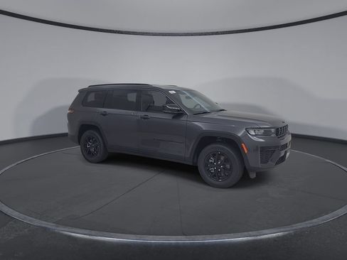 New 2026 Jeep Grand Cherokee L 4WD image 2