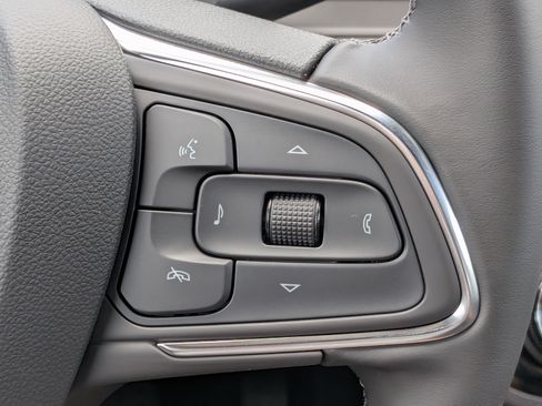 New 2026 Buick Envista Sport Touring w/ Convenience I Package FWD image 25