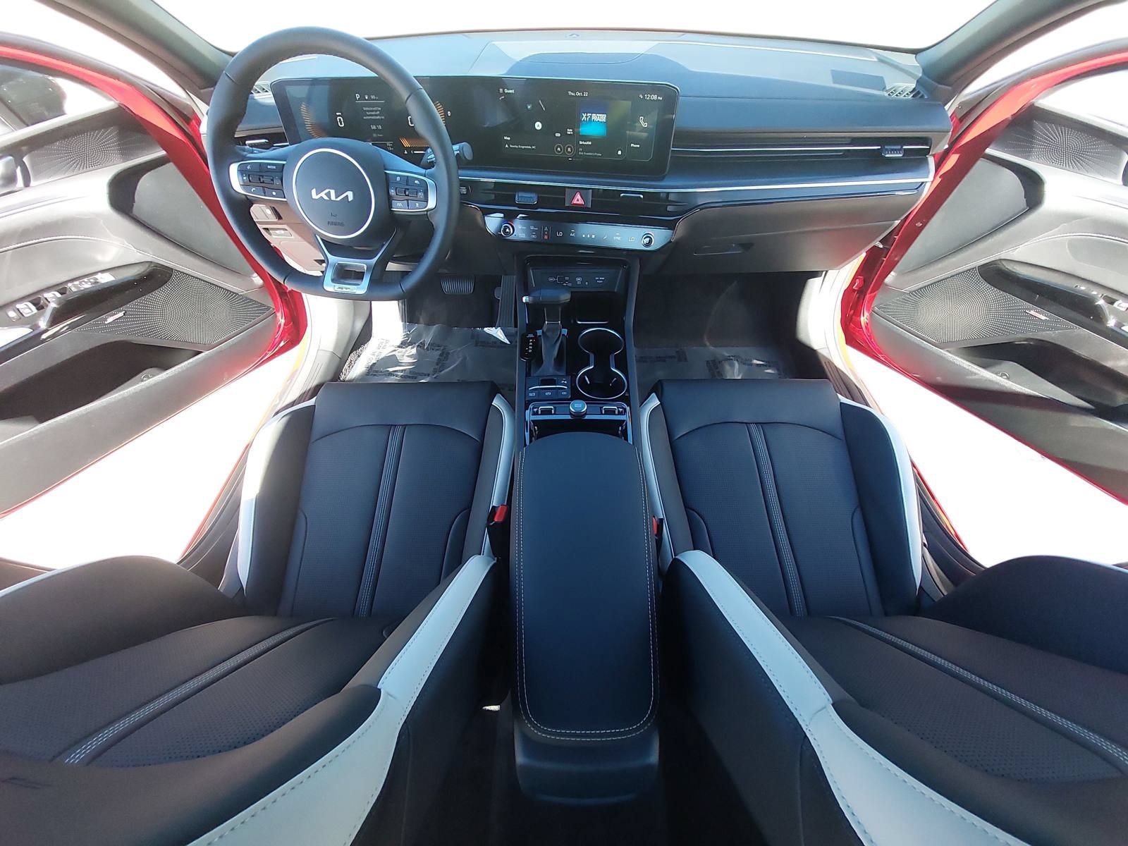 New 2027 Kia K5 GT-Line w/ GT-Line Premium Package FWD image 9