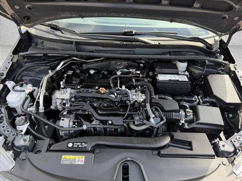 Used 2025 Toyota Corolla LE FWD image 20