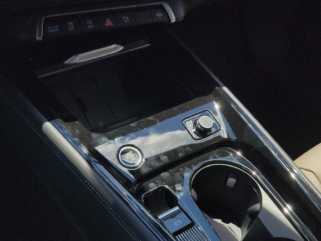 New 2026 Audi Q3 quattro 2.0T AWD/4WD image 14
