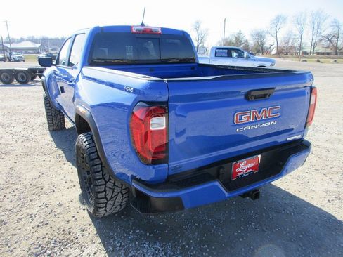 New 2026 GMC Canyon Elevation w/ Convenience Package image 10