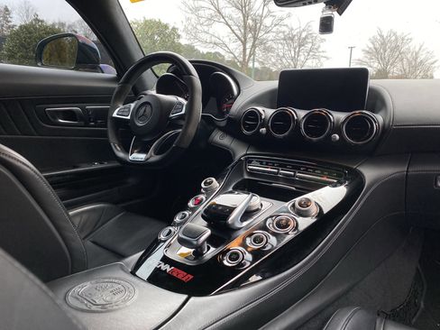 Used 2016 Mercedes-Benz AMG GT S image 6
