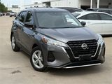 Used 2021 Nissan Kicks S image 2