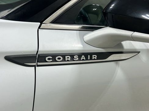 Certified 2025 Lincoln Corsair AWD w/ Towing Package image 28