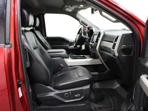 Used 2019 Ford F350 Lariat w/ Lariat Value Package AWD/4WD image 23