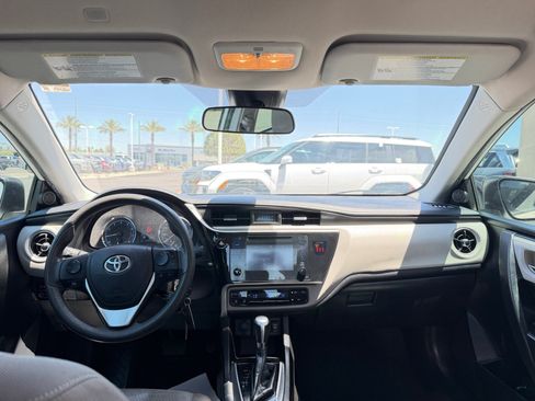 Used 2019 Toyota Corolla LE FWD image 20