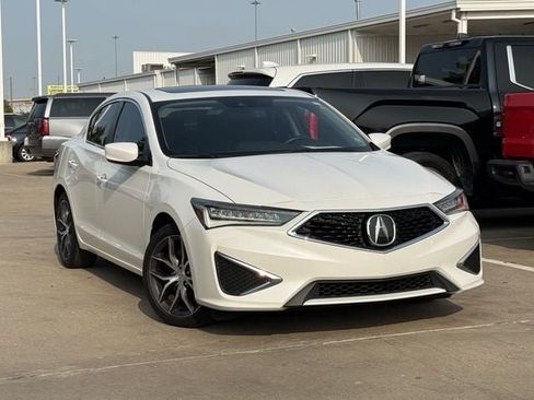 Used 2020 Acura ILX FWD image 2