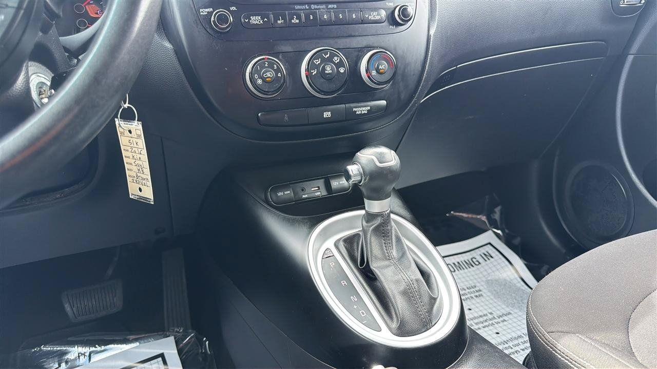 Used 2016 Kia Soul FWD image 22