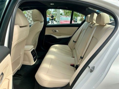 Used 2020 BMW 330i xDrive Sedan w/ Driving Assistance Package image 11