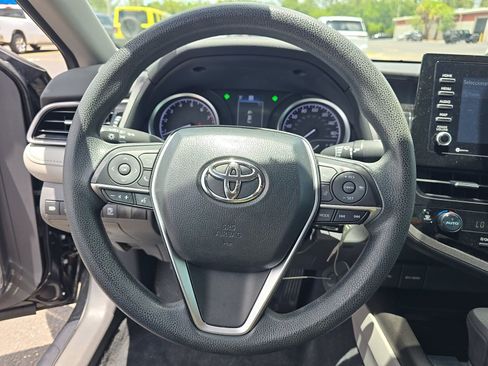 Used 2024 Toyota Camry LE FWD image 14