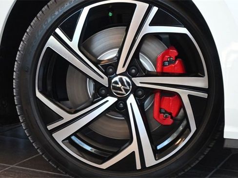 New 2025 Volkswagen GTI SE image 7