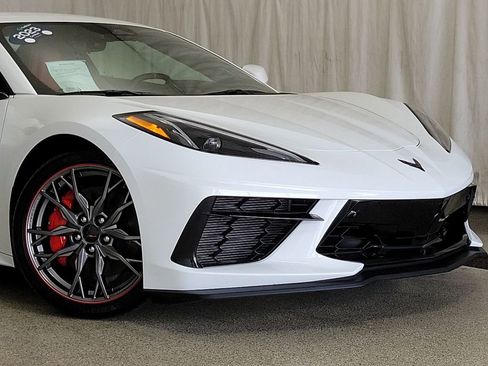 Certified 2025 Chevrolet Corvette Stingray Preferred Conv w/ Z51 Performance Package RWD image 6