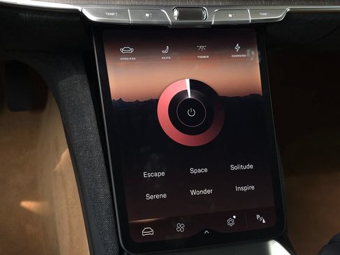 Used 2025 Lucid Air Touring AWD/4WD image 42