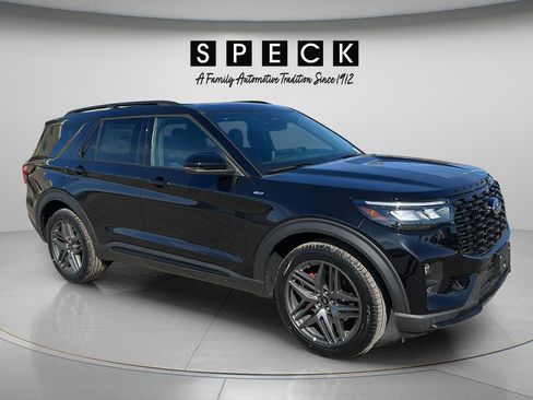 New 2026 Ford Explorer ST-Line w/ ST-Line Street Pack AWD/4WD image 11