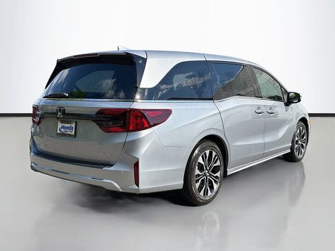 New 2026 Honda Odyssey Elite image 6