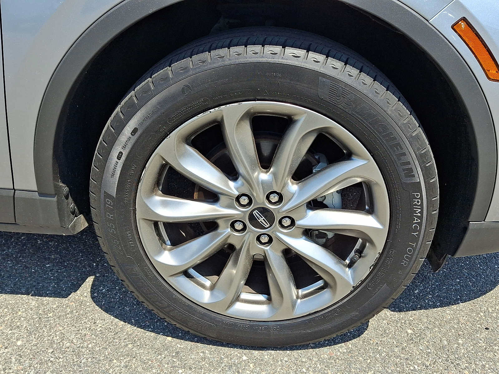 Used 2022 Lincoln Corsair AWD w/ Premium Package image 8