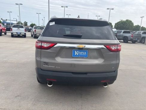 Used 2018 Chevrolet Traverse LT AWD/4WD image 6