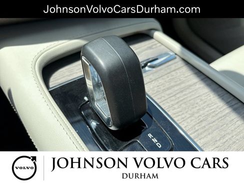 Used 2023 Volvo XC90 B6 Plus AWD/4WD image 23