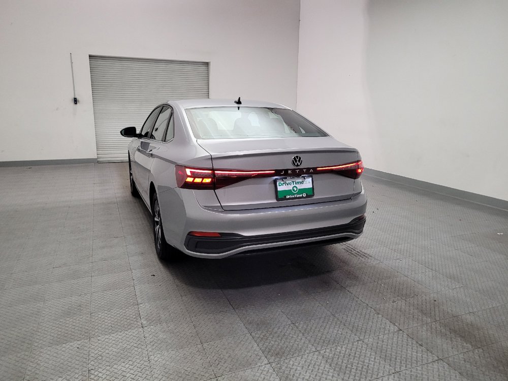 Used 2025 Volkswagen Jetta S FWD image 6