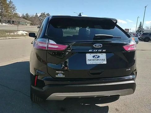 Used 2024 Ford Edge SEL w/ Convenience Package AWD/4WD image 5
