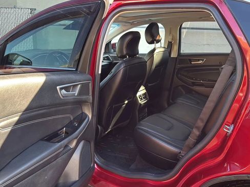 Used 2015 Ford Edge Titanium w/ Equipment Group 302A image 28