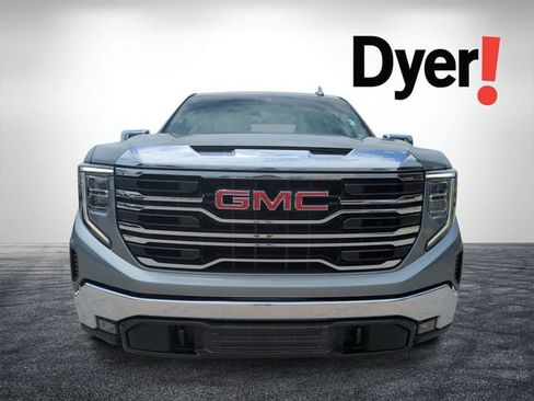 Certified 2024 GMC Sierra 1500 SLT RWD image 9