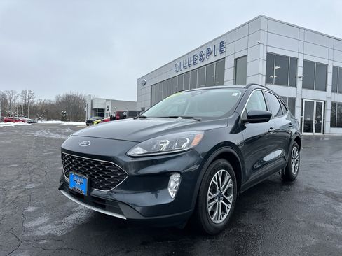 Used 2022 Ford Escape SEL w/ Technology Package image 8