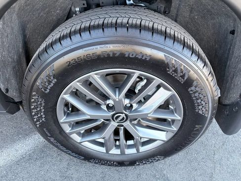 Used 2026 Nissan Rogue S FWD image 22