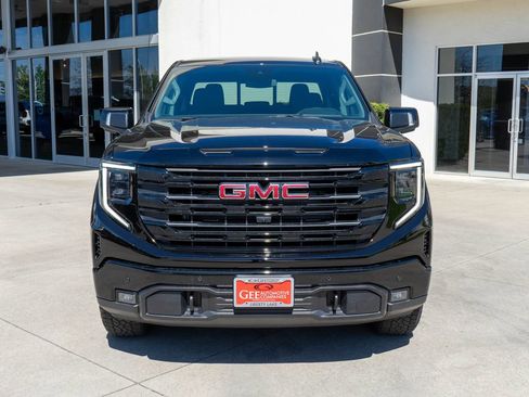 New 2026 GMC Sierra 1500 Elevation w/ Elevation Premium Package AWD/4WD image 2