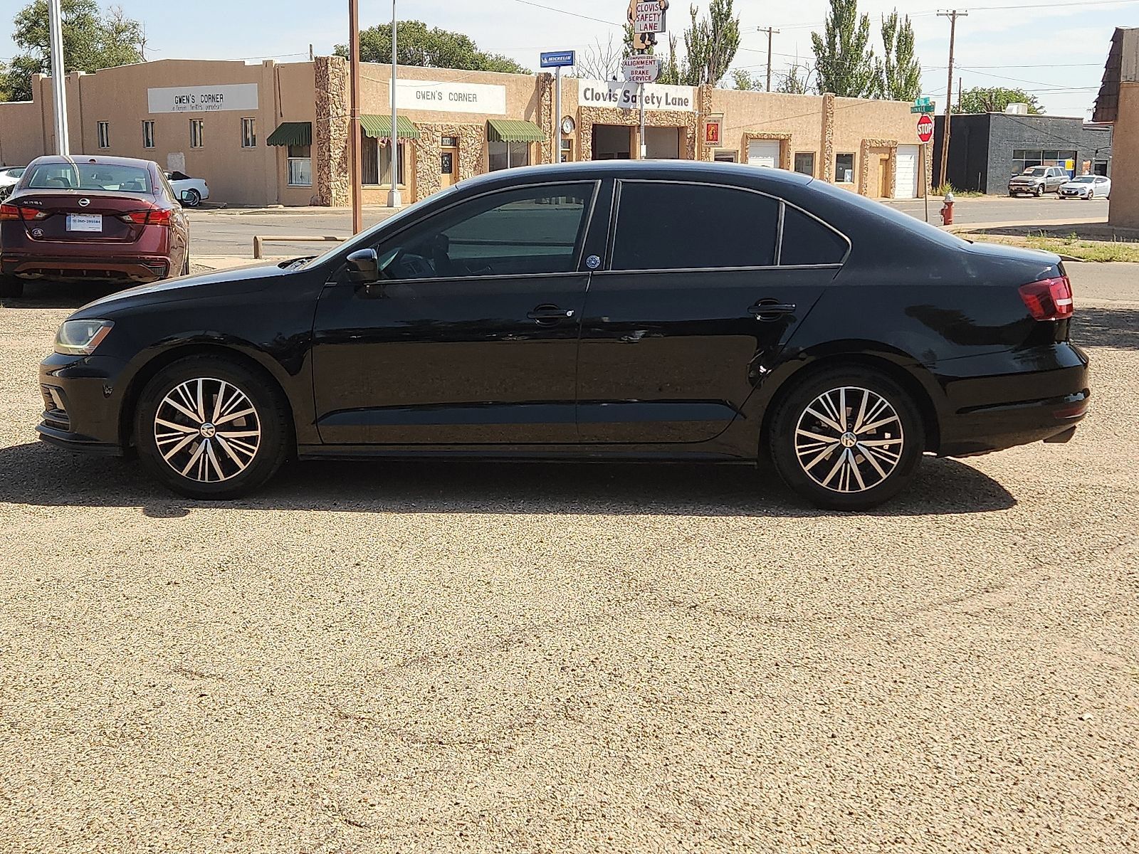 Used 2018 Volkswagen Jetta Wolfsburg Edition FWD image 2
