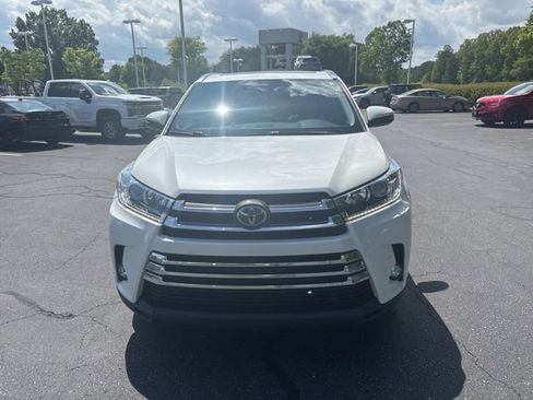 Used 2018 Toyota Highlander Limited Platinum AWD/4WD image 5