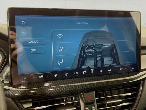 Used 2024 Ford Escape ST-Line w/ Tech Pack #1 image 17