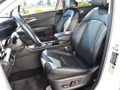 Used 2024 Kia Sportage SX image 25